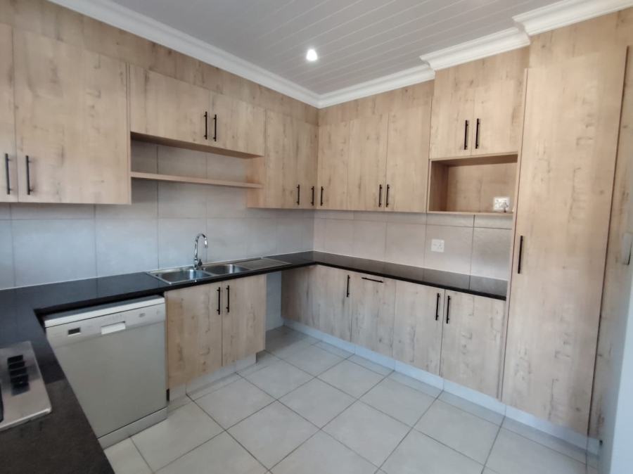 4 Bedroom Property for Sale in Island View Western Cape